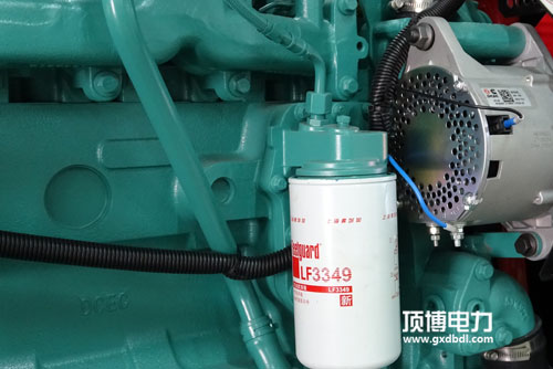 广西顶博发电机组制造能用25年吗？其使用寿命受什么因素影响？